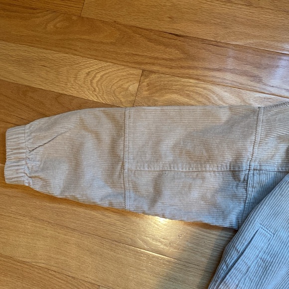 Forever 21 women’s zip up - Picture 3 of 5